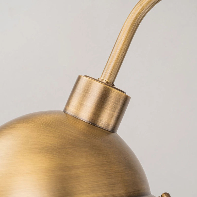 Outdoor Wall Bracket Lantern – Antique Brass