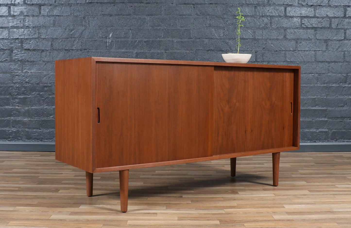 Custom Walnut Credenza – Sliding Doors, Mid-Century Modern Design