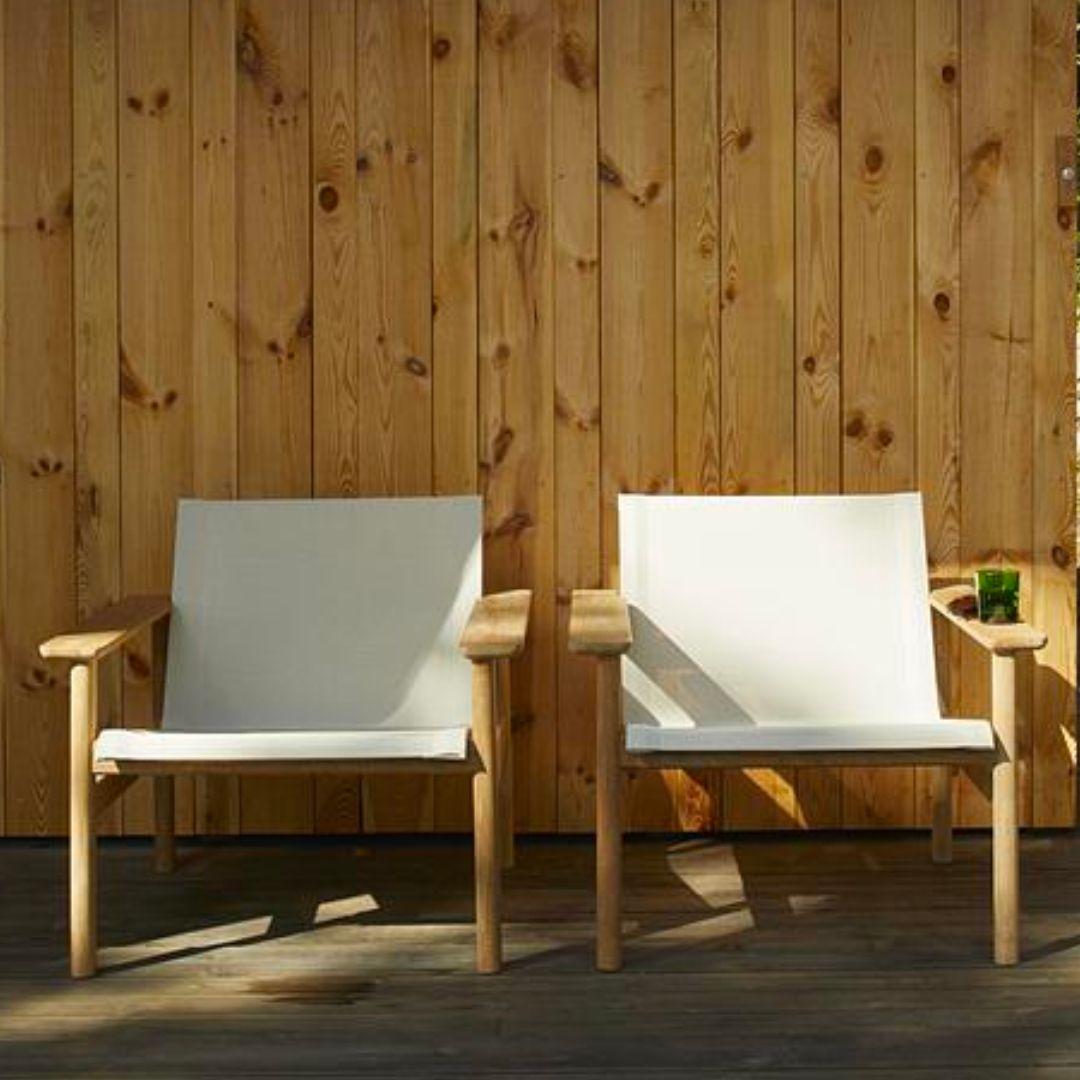 Outdoor Pelagus Lounge Chair in FSC Teak and Weatherproof Sling Fabric