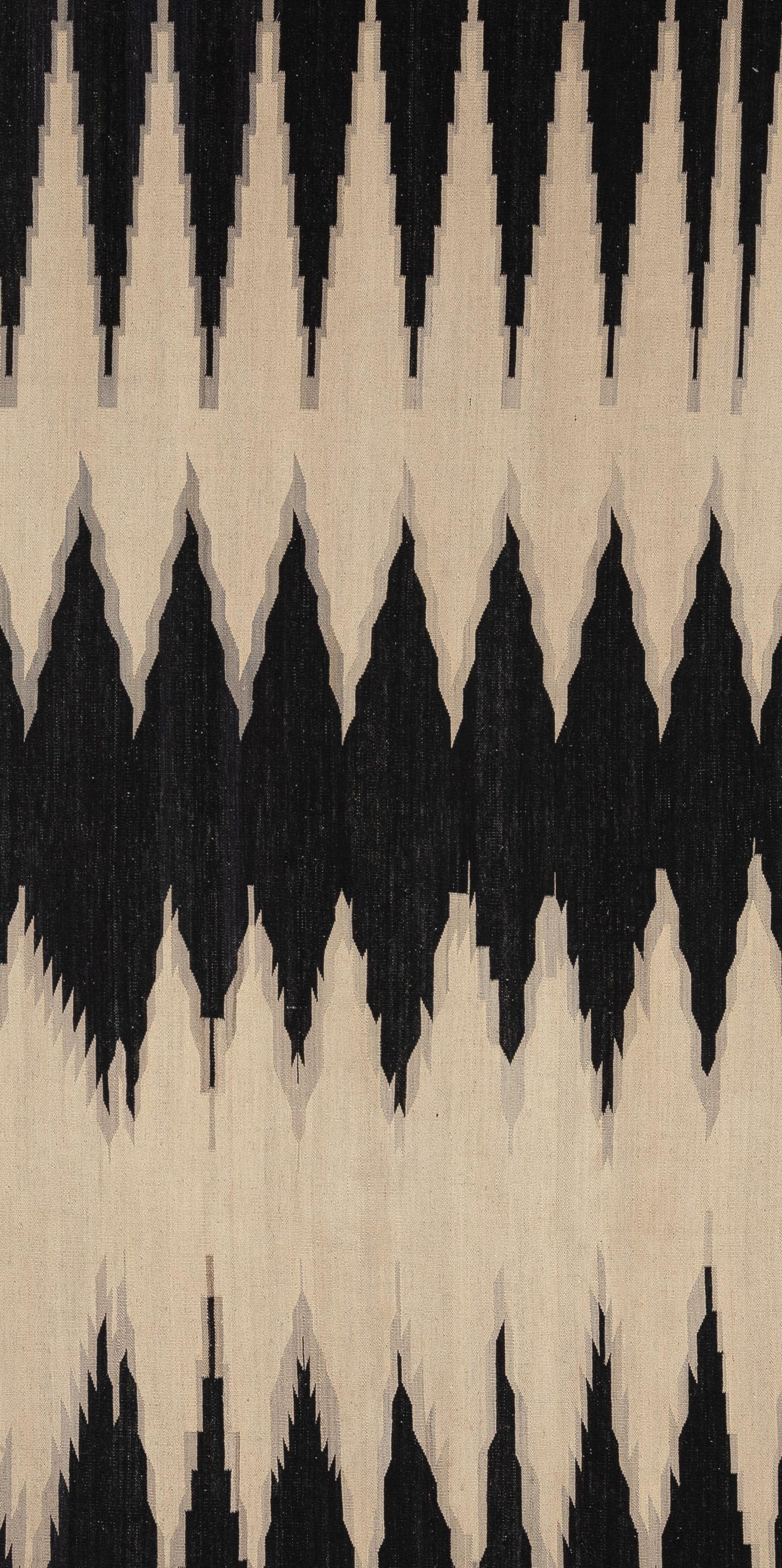 21st Century Modern Kilim Wool Rug – Black, Sand & Stone 254 x 284 cm