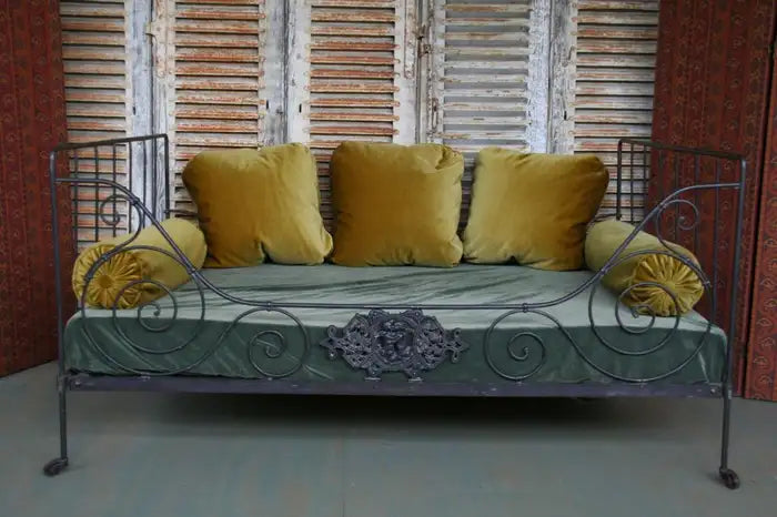 French Folding Iron Bed – Early 20Th Century Patinated Frame