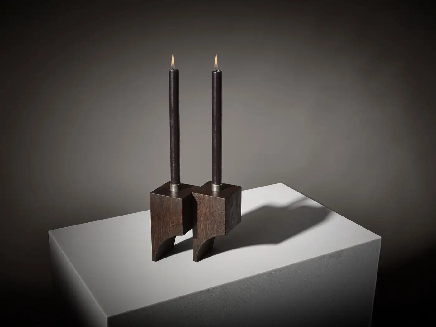 Brutalist Candle Holder R:2 - Solid Black Oak