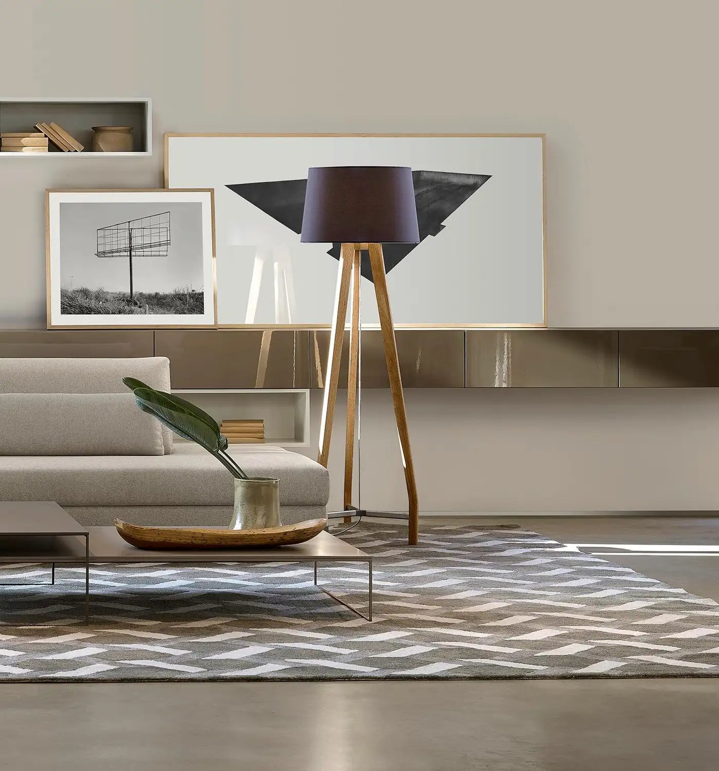 Modern Lamp in solid wood and Metal