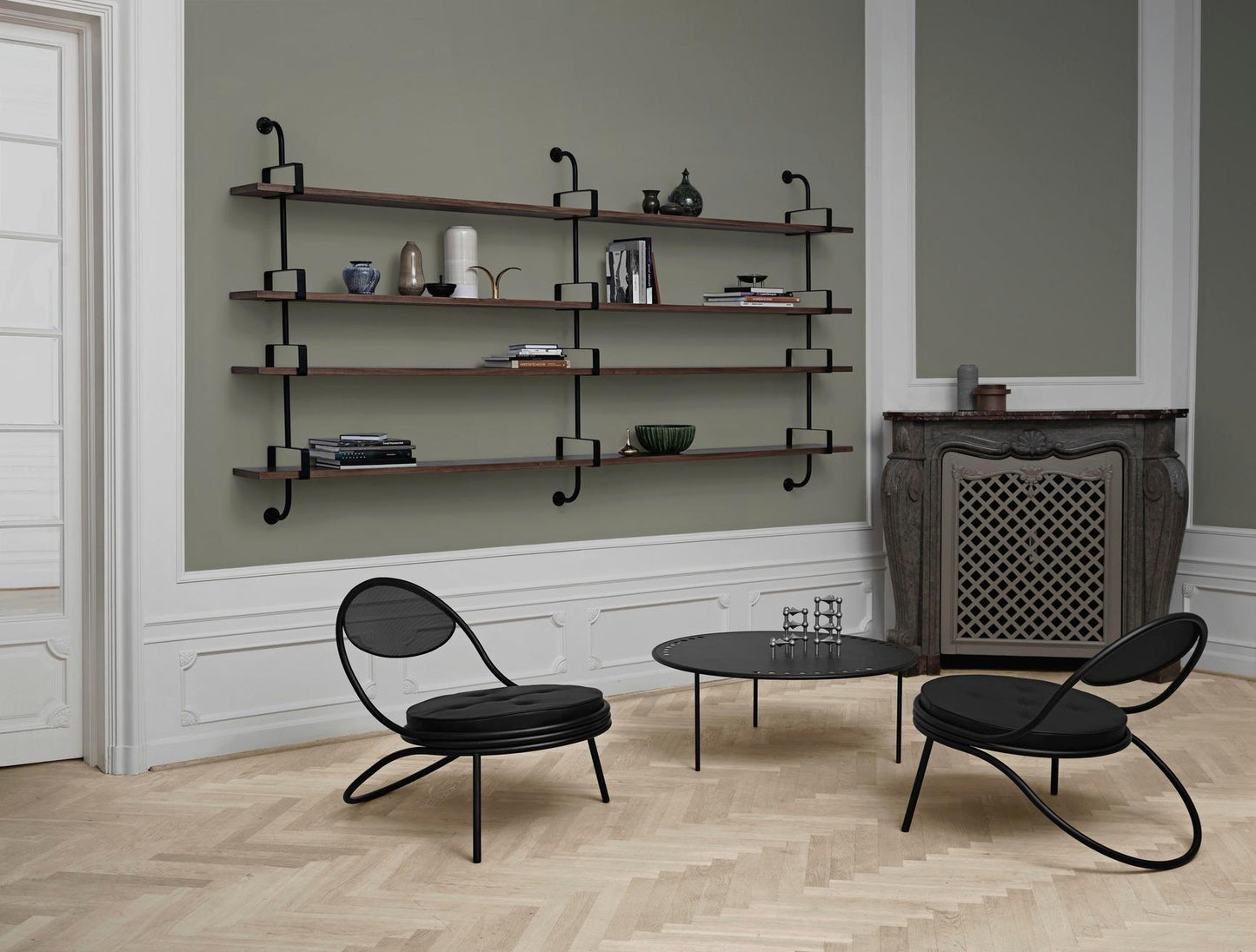 Mid-Century Modern ‘Démon’ 5-Shelf System in Black Ash – Medium Size