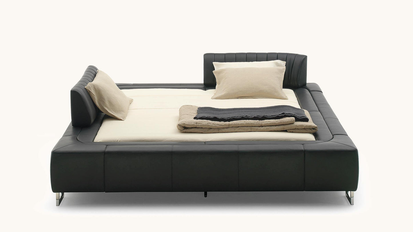 Desede DS-1165 King Size Leather Bed with Swissflex Slat Base