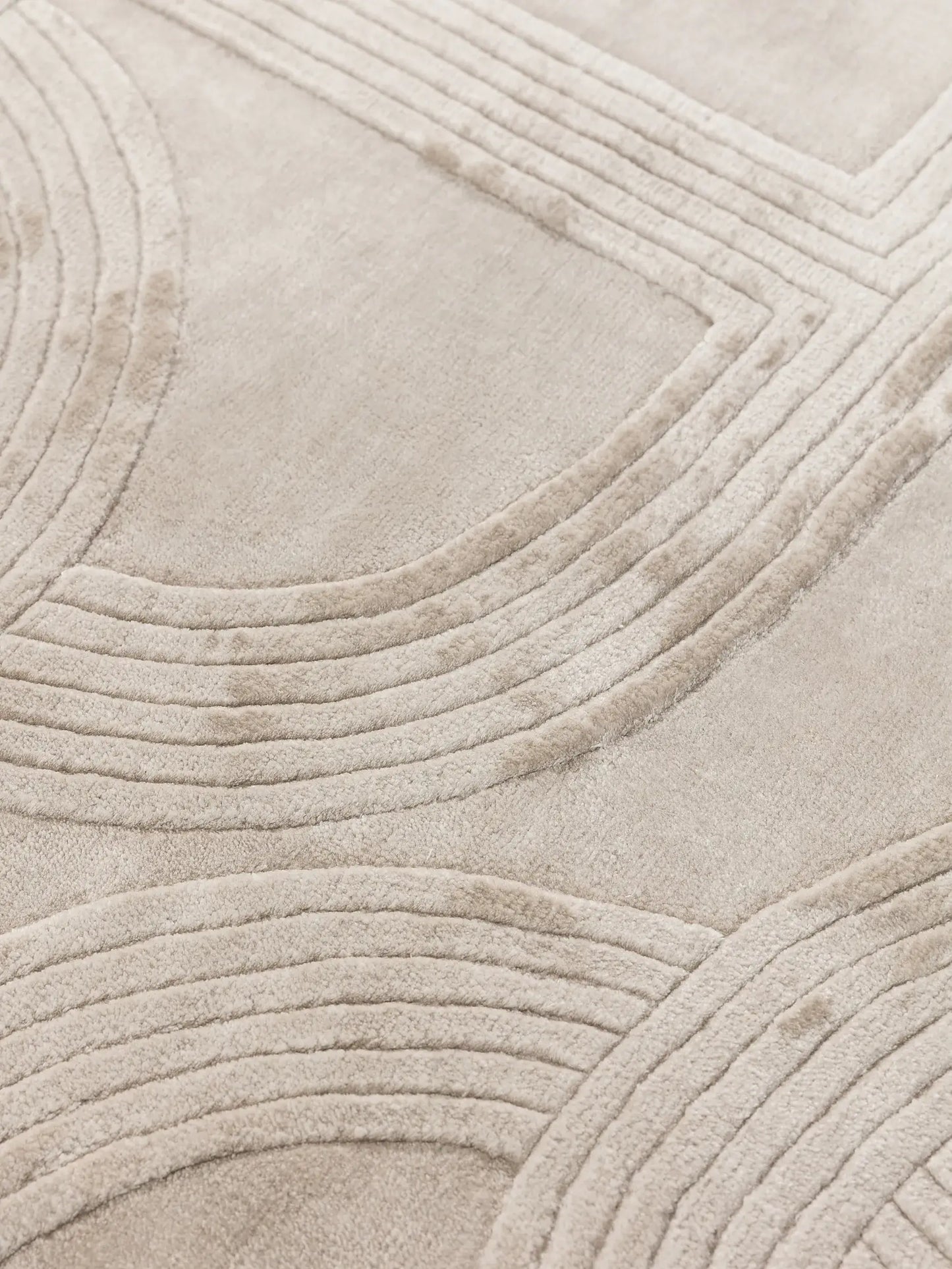 Elisa 100% Lyocell Beige Rug