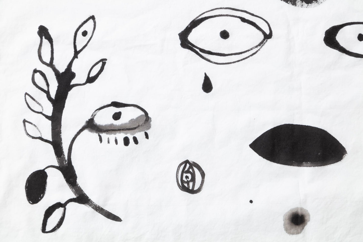 Eyes Hand-Painted Cotton Pillow Cases – Set of 2, 51 x 66 cm
