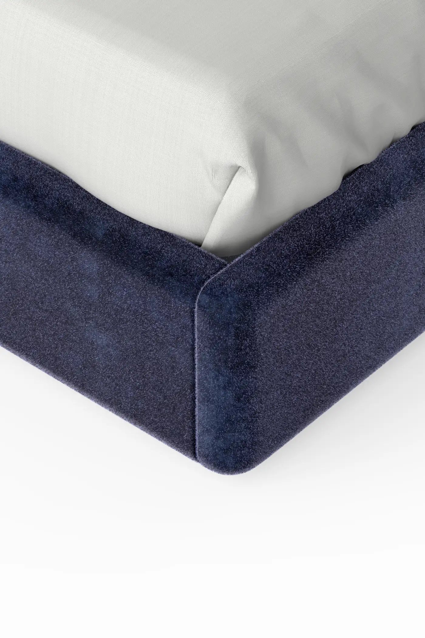 Modern Castle Bed US King Brass, Silk Velvet Handmade in Portugal