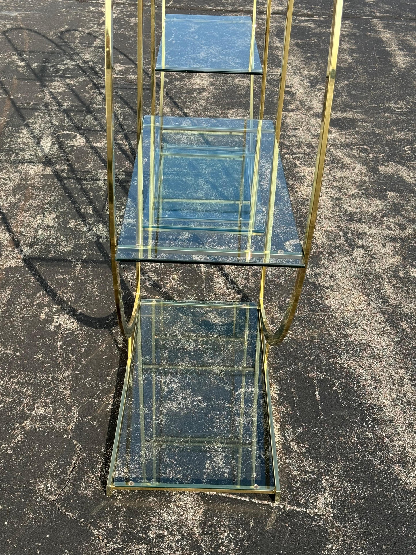 Vintage 1970s Circular Brass & Glass Room Divider Étagère – Mid-Century Modern