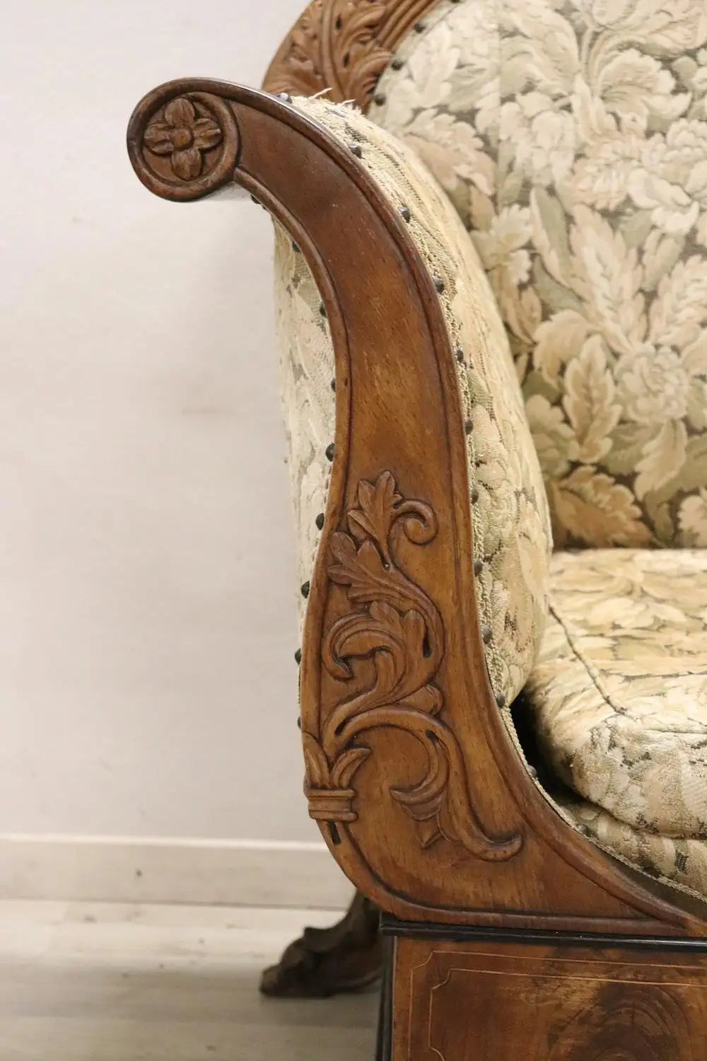 Carved Walnut Antique Large Settee