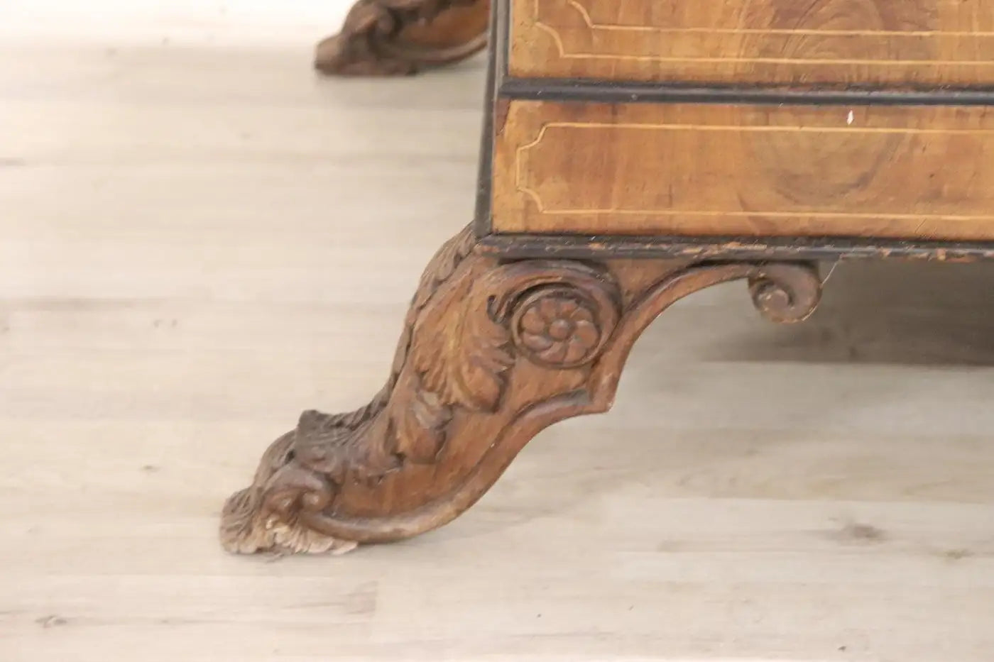 Carved Walnut Antique Large Settee