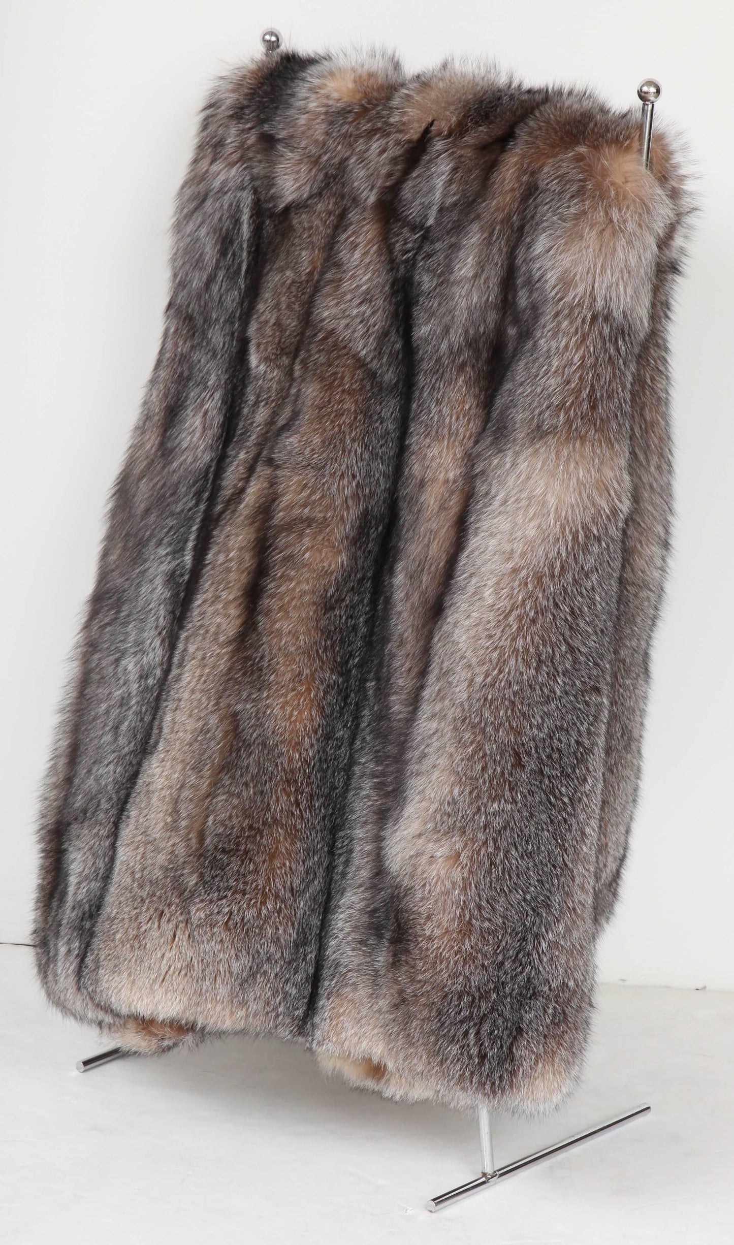 Full Skins with Wool Crystal Fox Fur Throw