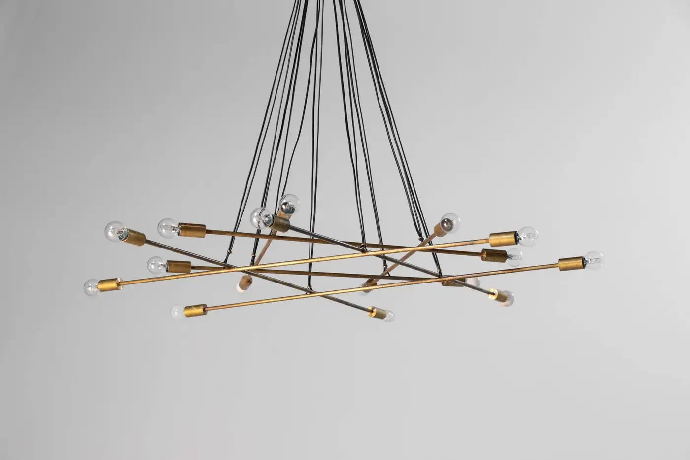 Large Modern Italian Pendant/Chandelier Sixteen-Light