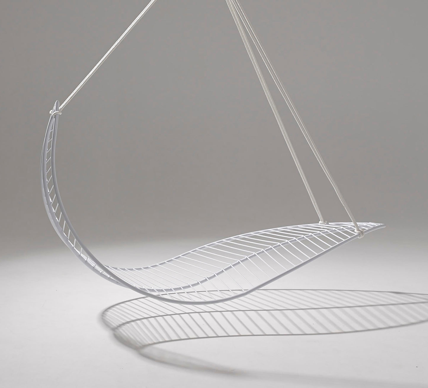 Leaf Hanging Swing Chair – Modern Steel Indoor/Outdoor White Lounger, 2022