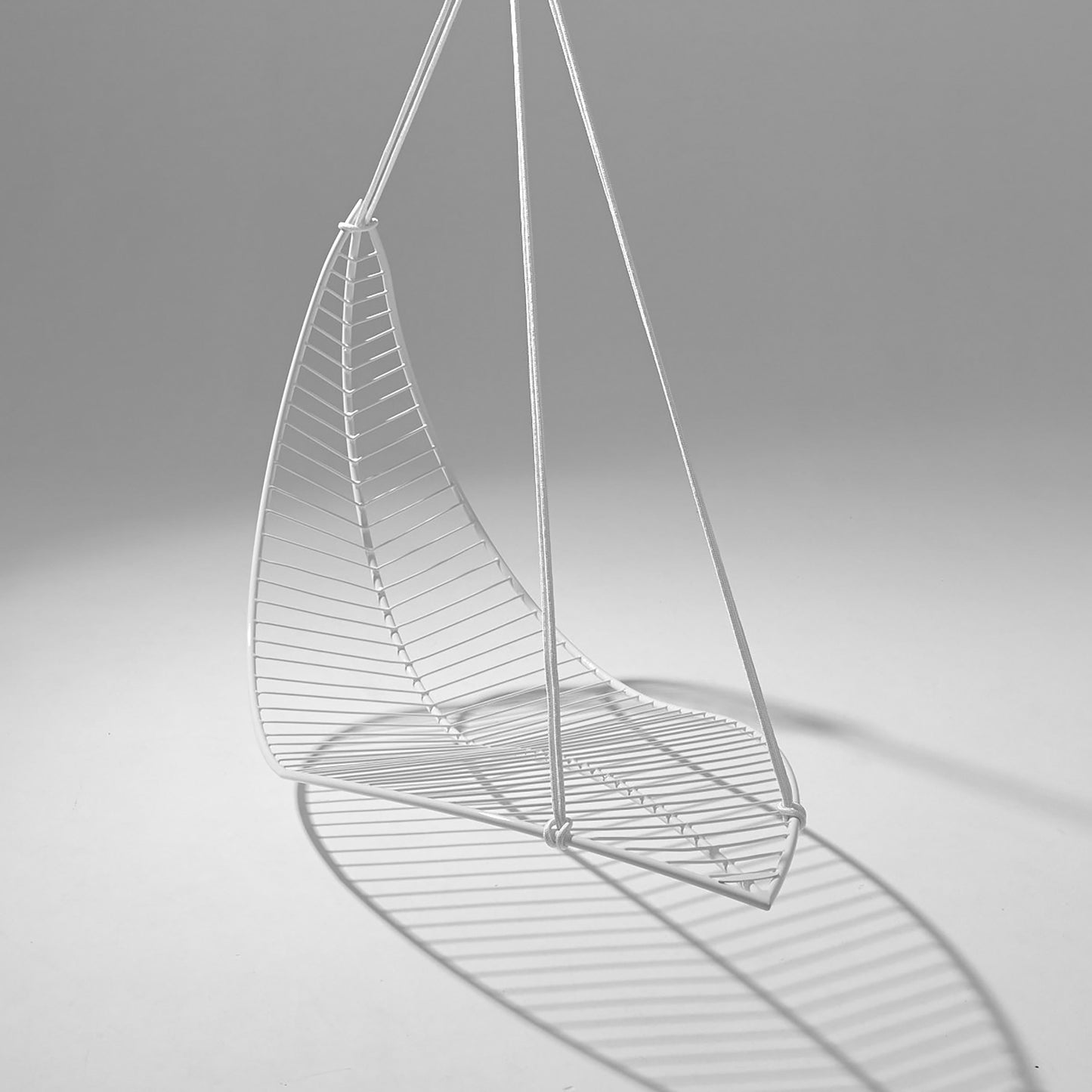 Leaf Hanging Swing Chair – Modern Steel Indoor/Outdoor White Lounger, 2022