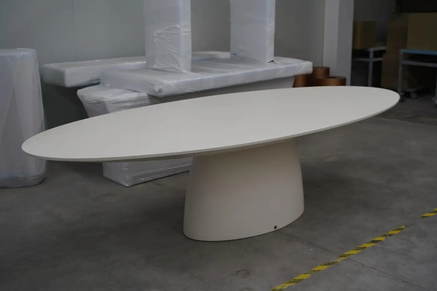 Outdoor Pedestal Dining Table