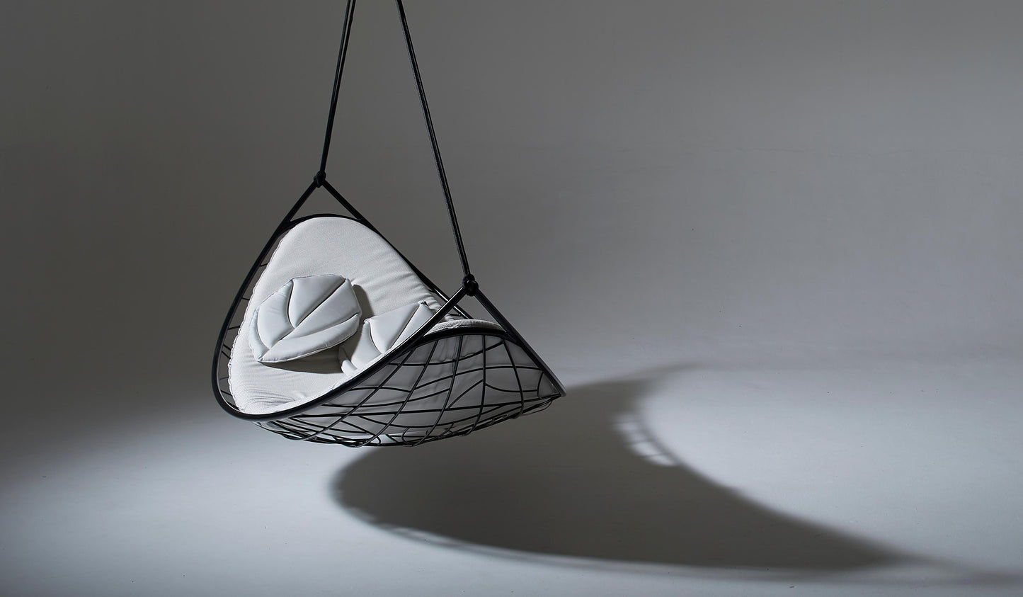 Melon Hanging Swing Chair – Modern White Indoor/Outdoor Daybed, 2022