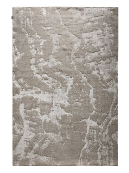 Stylish Grey Viscose & Wool Rug