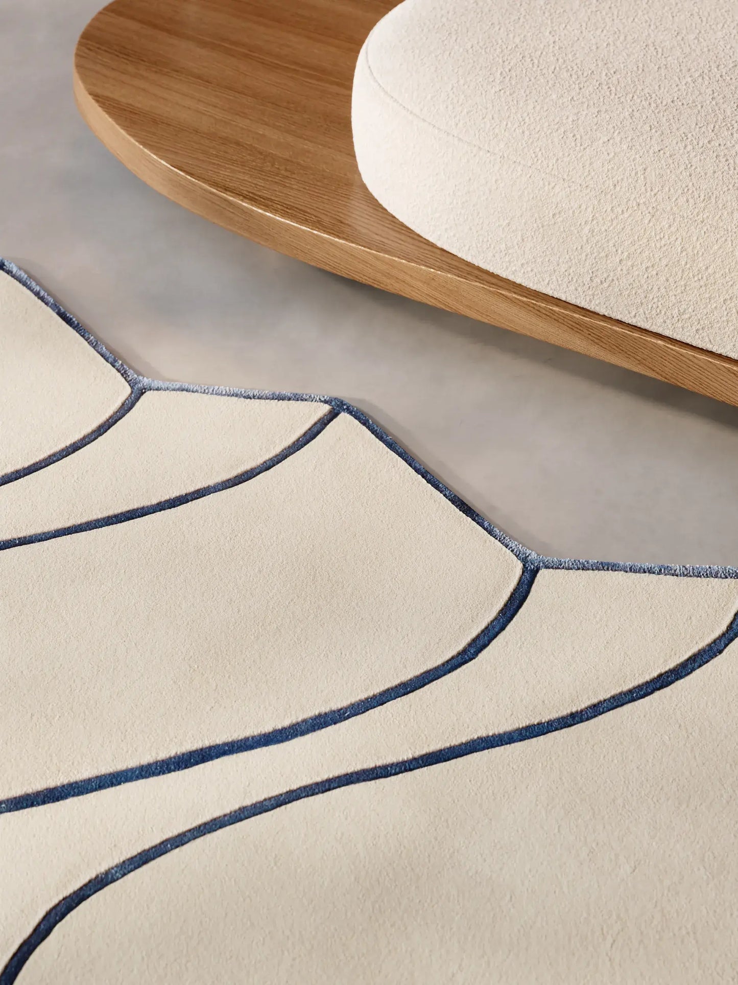 Cream & Blue Elegant Wool-Blend Rug