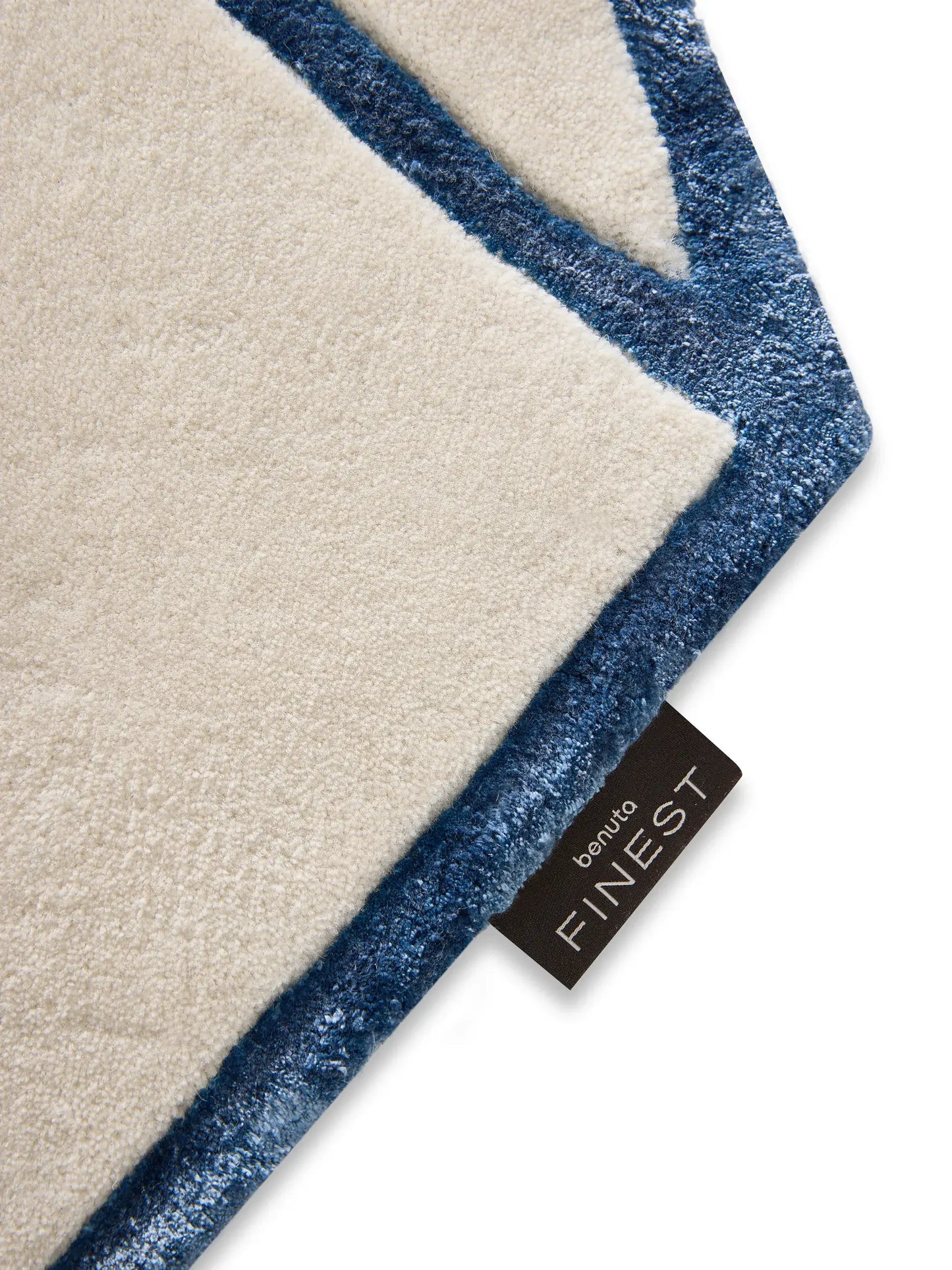 Cream & Blue Elegant Wool-Blend Rug