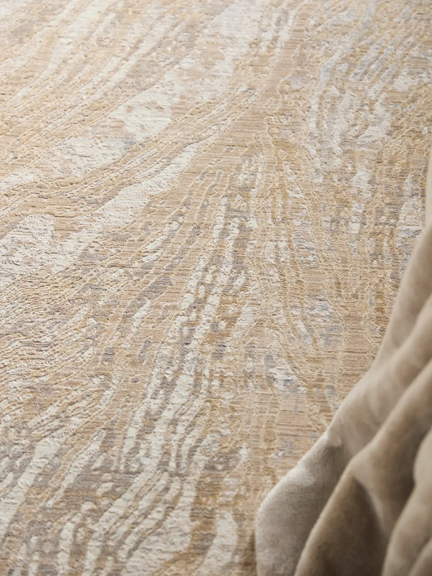 Nero Cream & Beige Rug