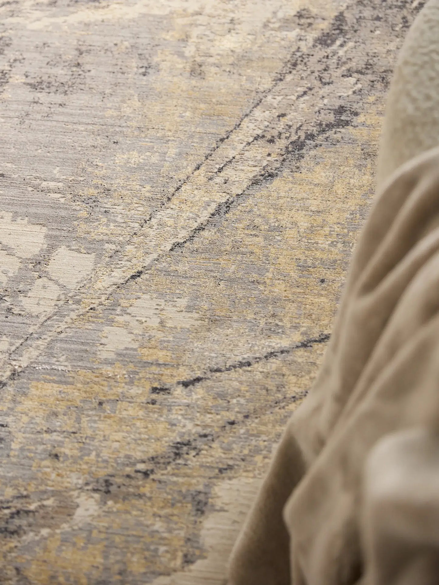 Nero Beige & Grey Rug