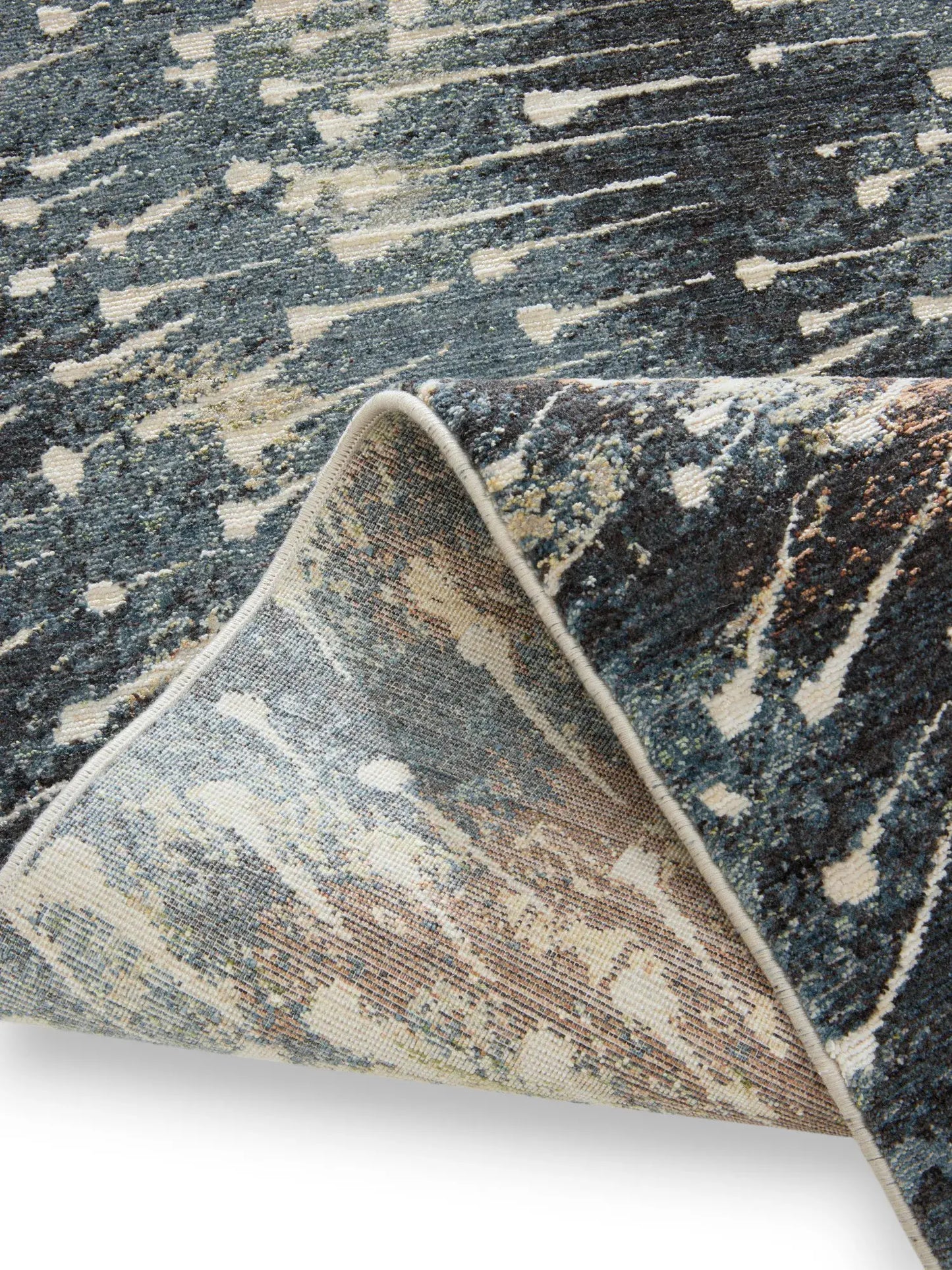 Finest Nero Multicolour Rug