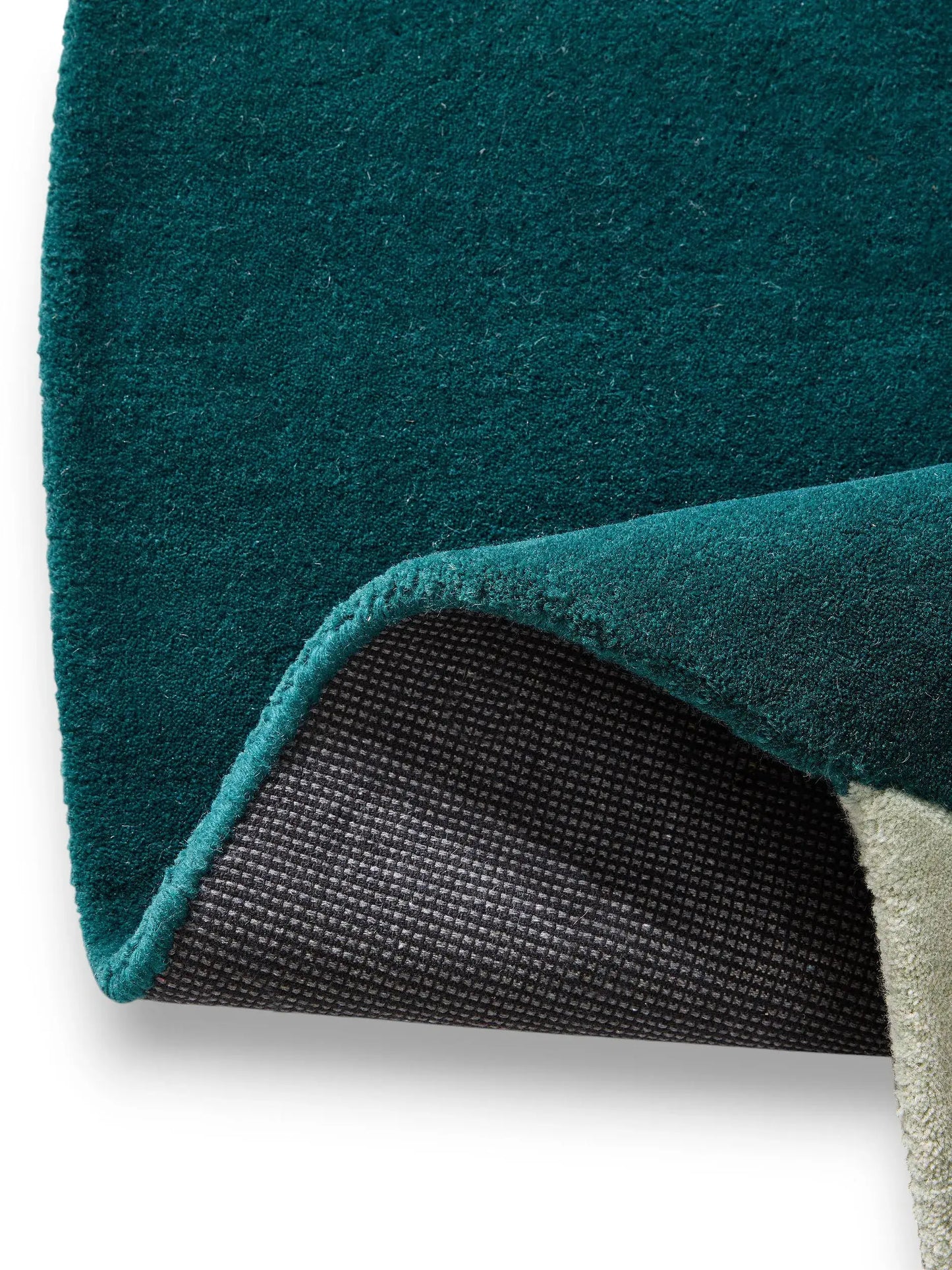 Luxurious Green Wool Flat-weave Rug