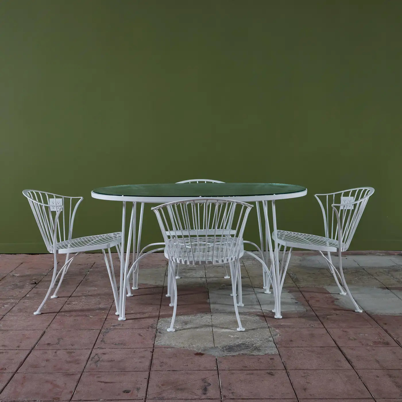 Pinecrest Patio Dining Set
