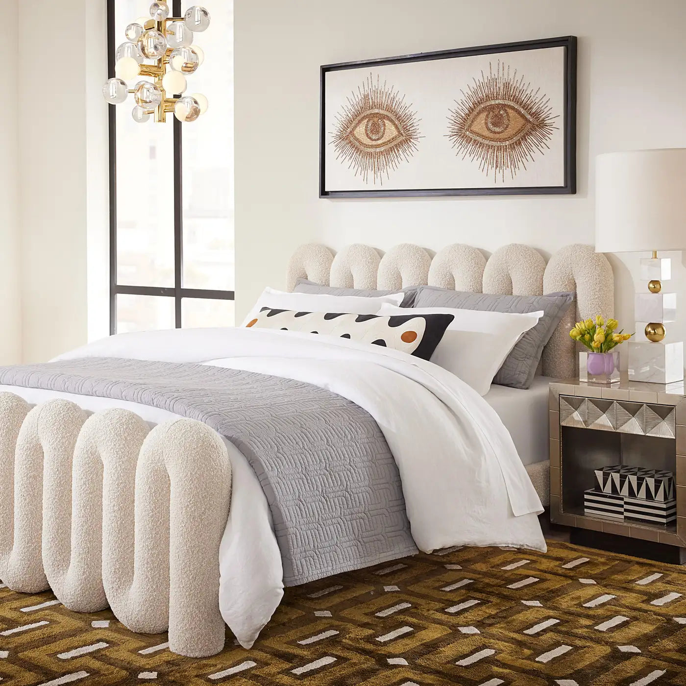 Serpentine Upholstered Queen Bed