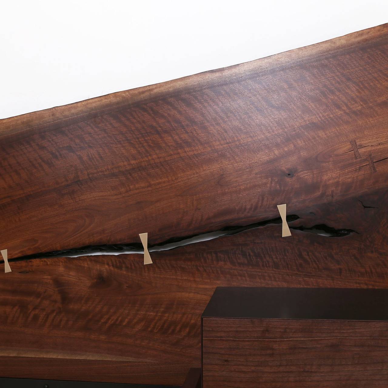St. Pierre King Bed with Bleached Maple Slab Headboard and Built-in Nightstands