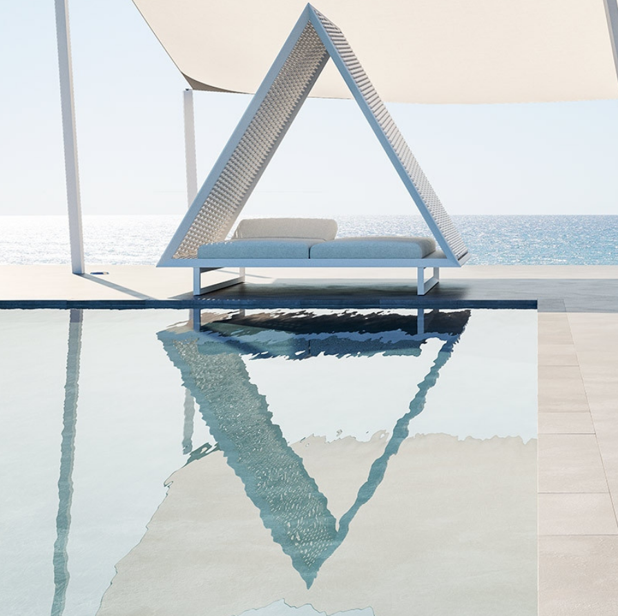 Vineyard Daybed with Woven Rope Roof