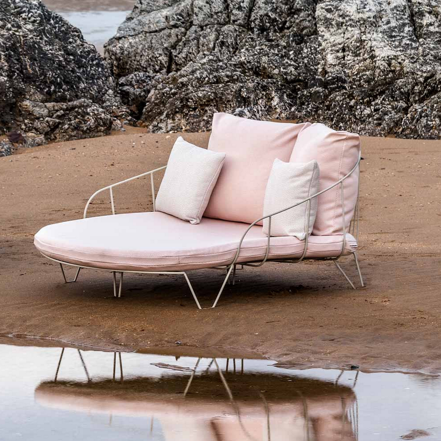 Olivo Outdoor Daybed