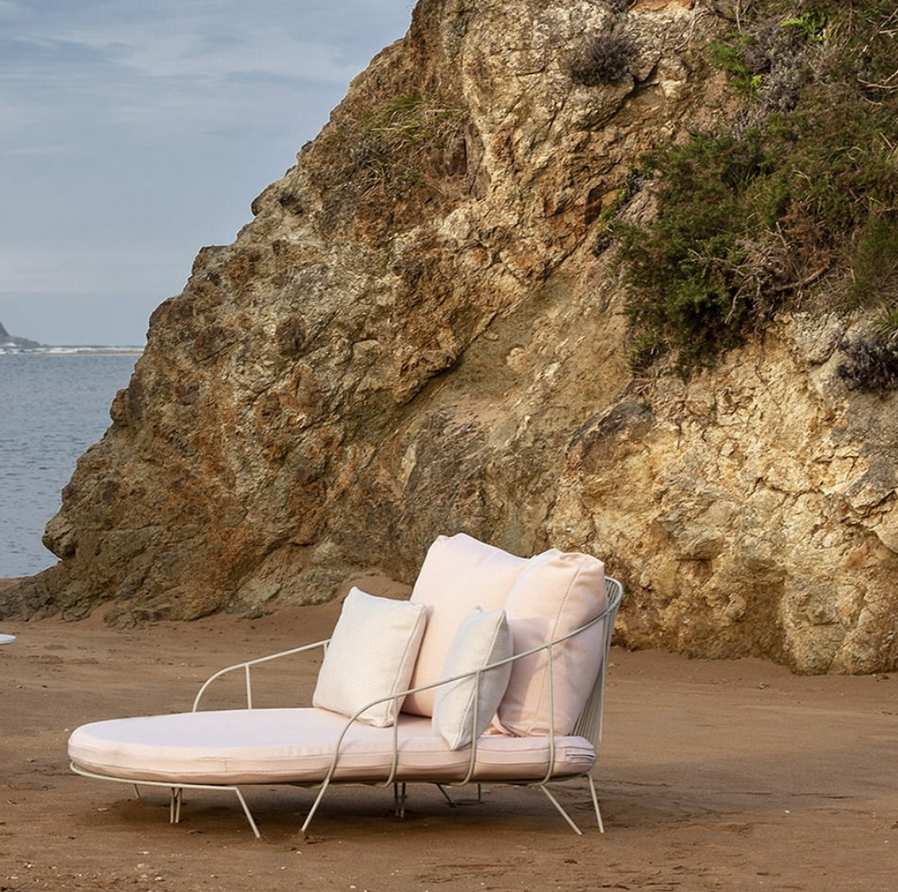 Olivo Outdoor Daybed