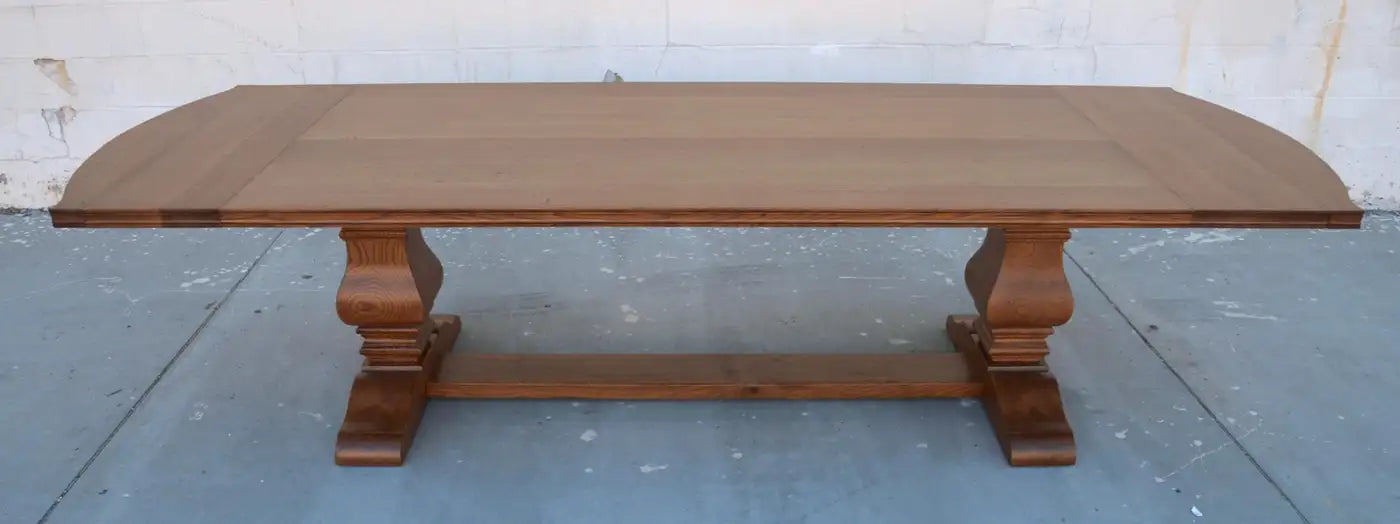 Expandable Dining Table Made from Rift Sawn Oak