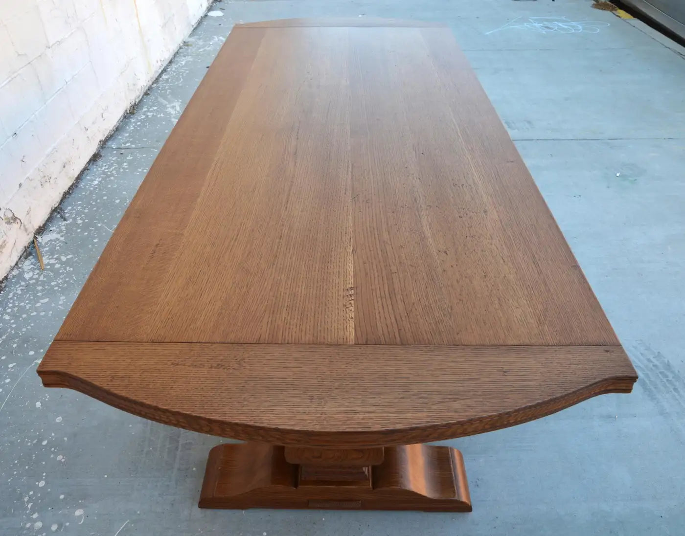 Expandable Dining Table Made from Rift Sawn Oak