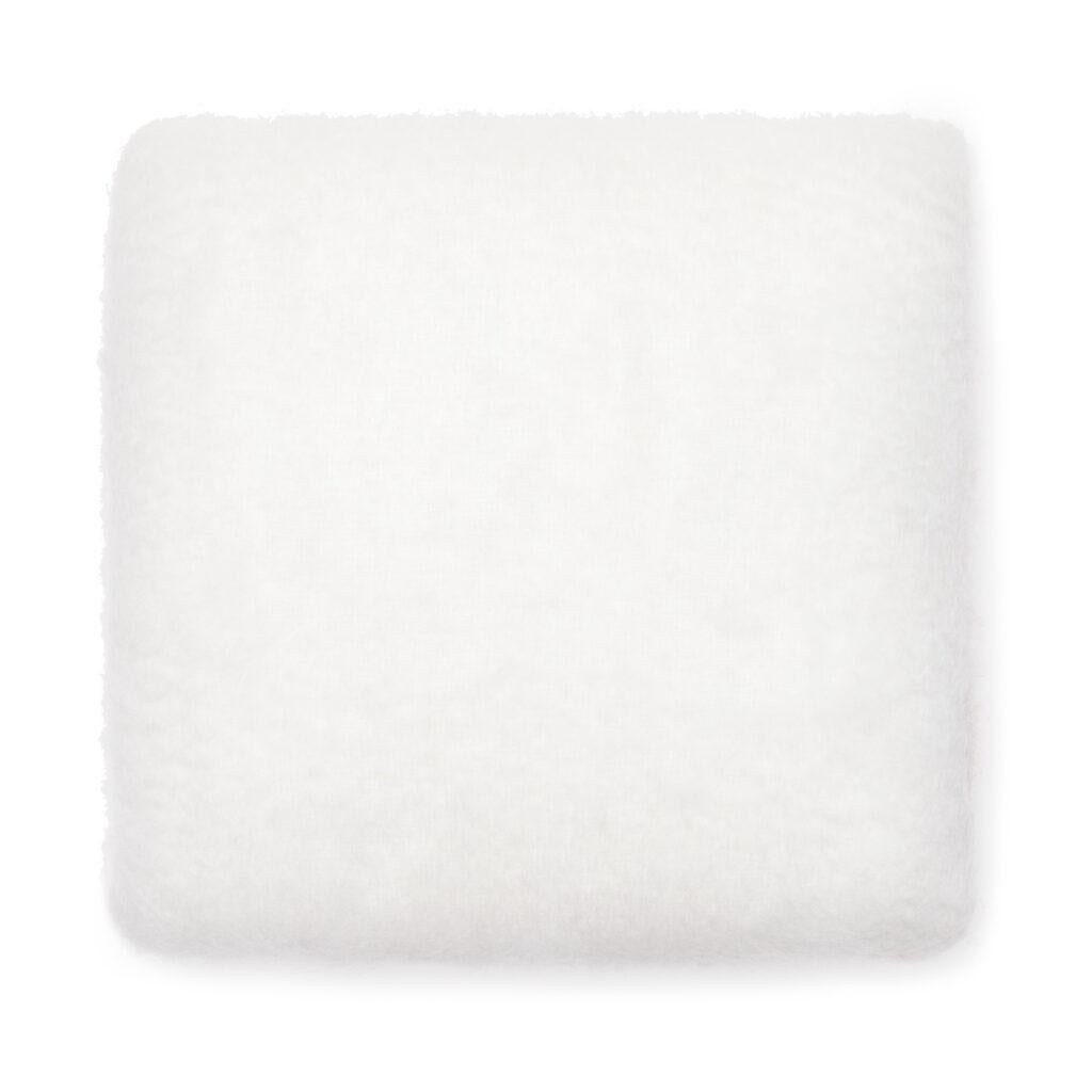 Viso Mohair Pillow Pink & White, 50 x 50 cm