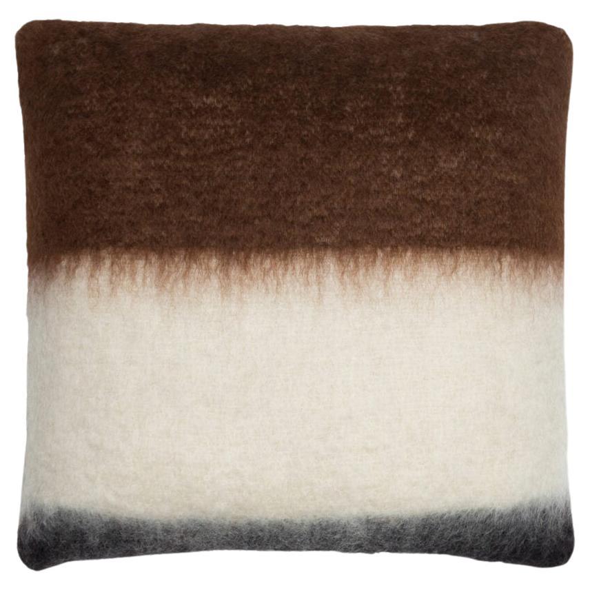 Viso Mohair Pillow Brown, White & Black, 50 x 50 cm