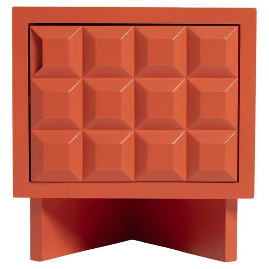 Karo Nightstand – Brutalist-Inspired Coral Lacquered Design