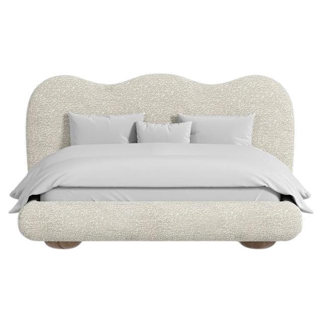 Dandy King Bed in Camio Textured Boucle Fabric