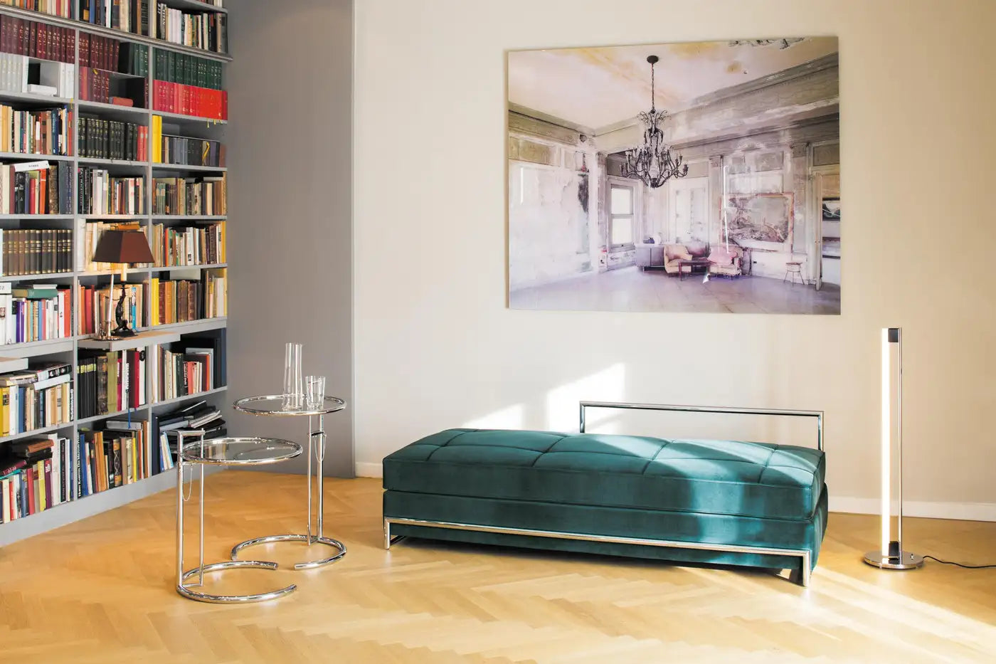 Customizable Grand Daybed Eileen Gray for ClassiCon