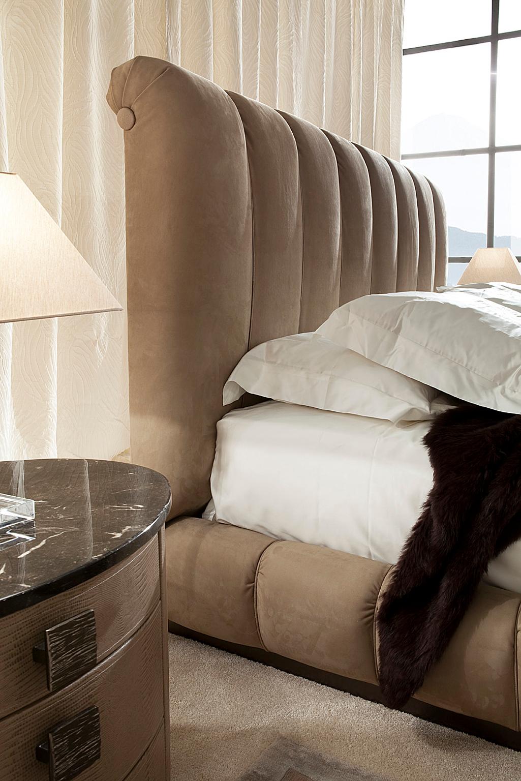 Giorgio USA Collection Italian Upholstered King Size Bed with Bronzed Brass Base